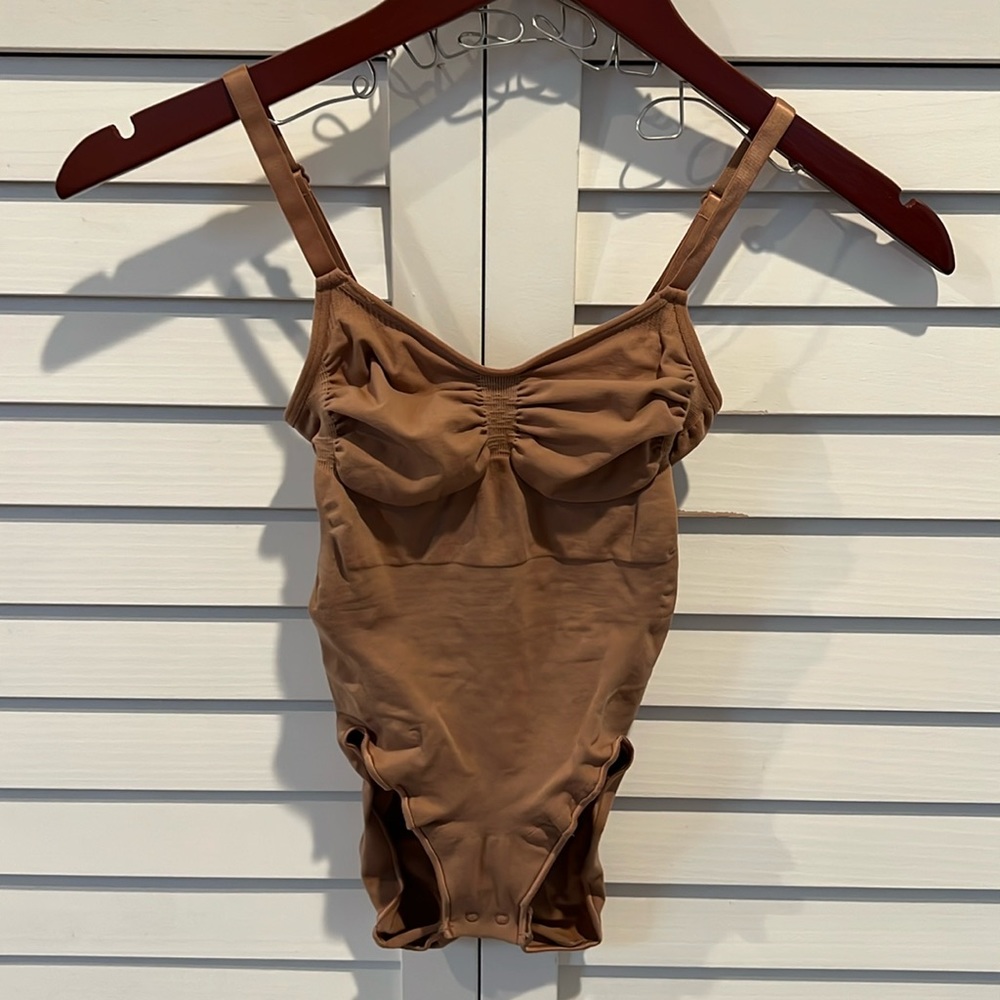 SKIMS Everyday Sculpt Bodysuit